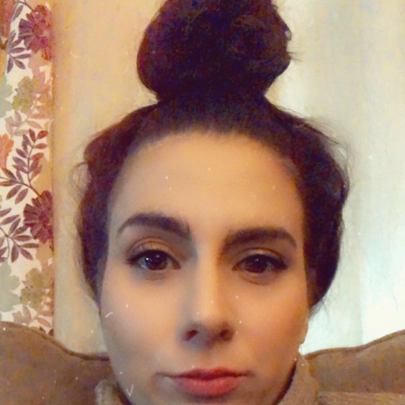 Meet your Posher, Marie - Picture 2 of 2